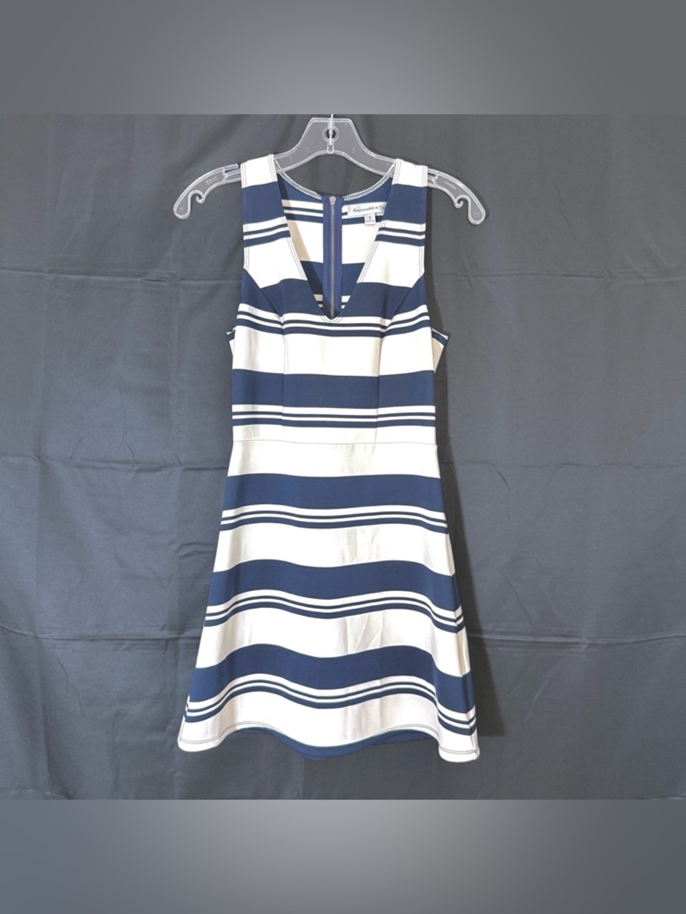 Abercrombie & Fitch Sleeveless V-Neck Striped Mini Skater Dress Size Small - Picture 5 of 15